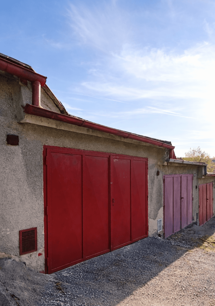 Predaj garáže 20 m², Wolkerova, Pelhřimov, Kraj Vysočina Predaj garáže 20 m², Wolkerova, Pelhřimov, Kraj Vysočina