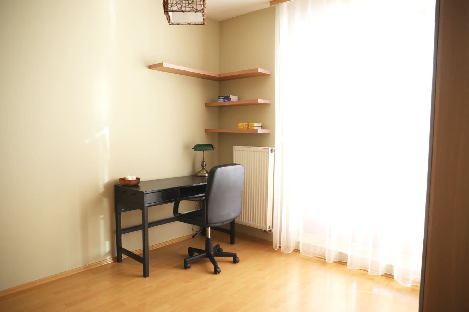 Prenájom bytu 2-izbový 57 m², Lomená, Zbuzany, Středočeský kraj Prenájom bytu 2-izbový 57 m², Lomená, Zbuzany, Středočeský kraj