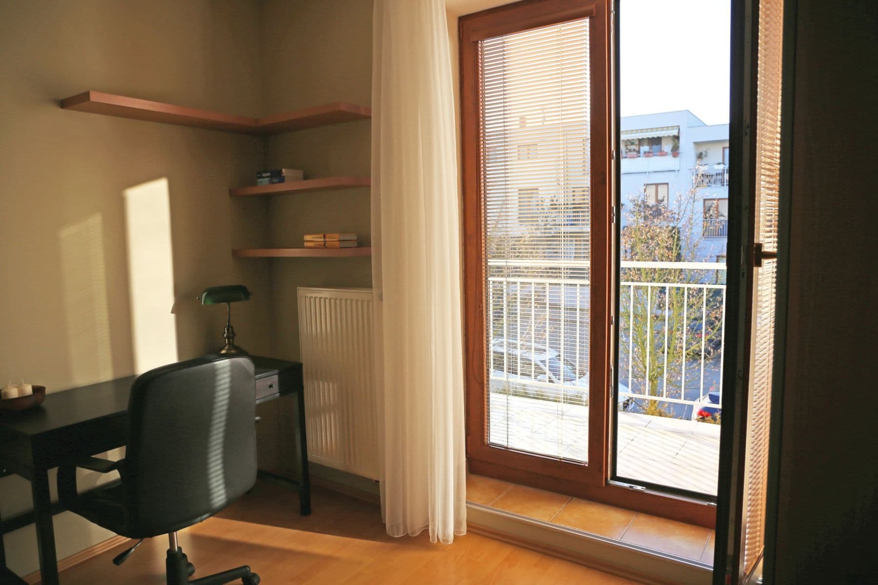 Prenájom bytu 2-izbový 57 m², Lomená, Zbuzany, Středočeský kraj Prenájom bytu 2-izbový 57 m², Lomená, Zbuzany, Středočeský kraj