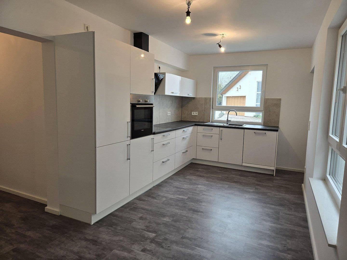 Prenájom bytu 3-izbový 82 m², Schafhaus 39, Ubstadt-Weiher, Bádensko-Wurttembersko Prenájom bytu 3-izbový 82 m², Schafhaus 39, Ubstadt-Weiher, Bádensko-Wurttembersko