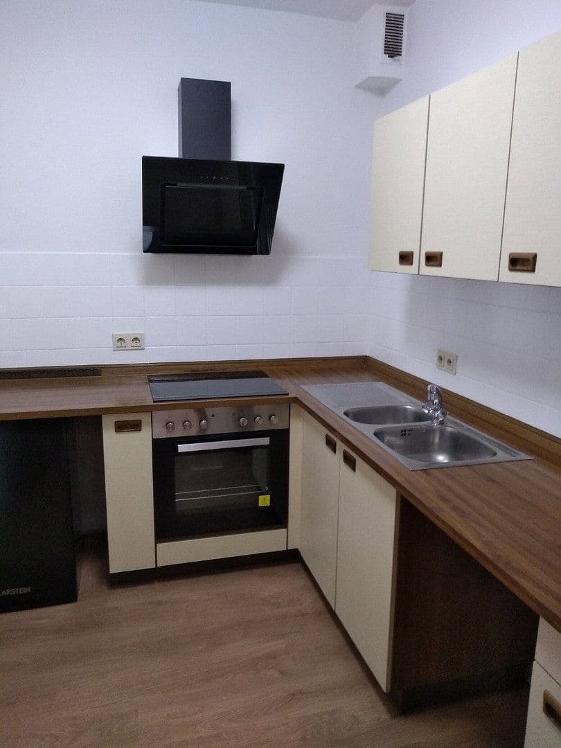 Prenájom bytu 1-izbový 63 m², Hamburg Marmstorf, Hamburg Prenájom bytu 1-izbový 63 m², Hamburg Marmstorf, Hamburg