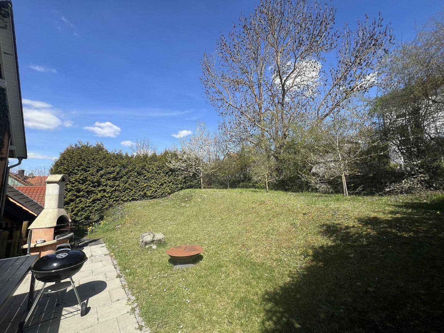 Predaj domu 185 m², pozemek 660 m², In der Beund 9, Kirchheim, Bavorsko Predaj domu 185 m², pozemek 660 m², In der Beund 9, Kirchheim, Bavorsko