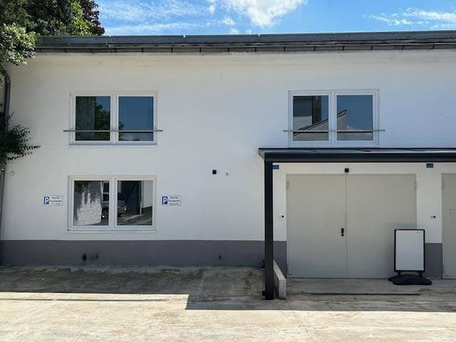 Prenájom kancelárie 185 m², Bergisch Gladbacher Straße 1000, Köln, Severné Porýnie - Westfálsko Prenájom kancelárie 185 m², Bergisch Gladbacher Straße 1000, Köln, Severné Porýnie - Westfálsko