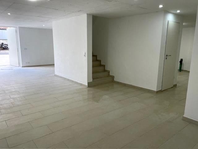 Prenájom kancelárie 185 m², Bergisch Gladbacher Straße 1000, Köln, Severné Porýnie - Westfálsko Prenájom kancelárie 185 m², Bergisch Gladbacher Straße 1000, Köln, Severné Porýnie - Westfálsko