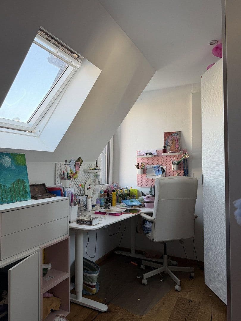 Predaj domu 173 m², pozemek 390 m², Bad Schönborn, Bádensko-Wurttembersko Predaj domu 173 m², pozemek 390 m², Bad Schönborn, Bádensko-Wurttembersko