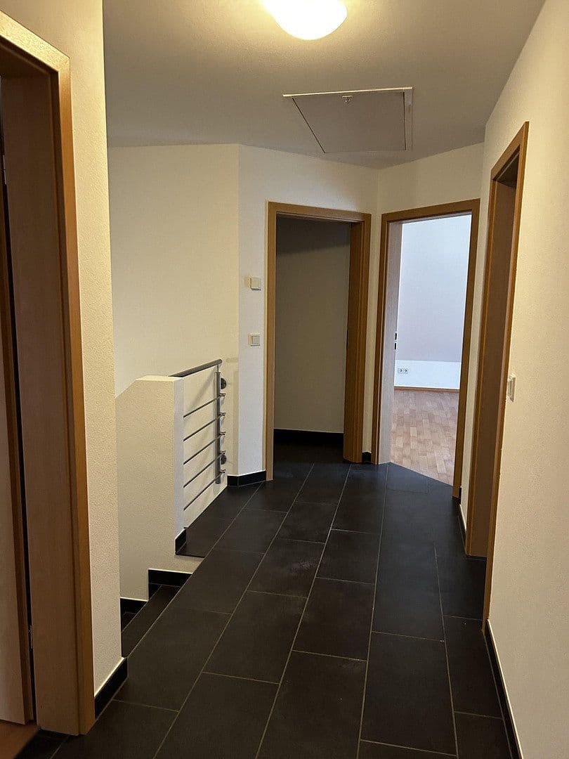 Predaj bytu 5-izbový 134 m², Am Deibach, Igel, Porýnie-Falcko Predaj bytu 5-izbový 134 m², Am Deibach, Igel, Porýnie-Falcko