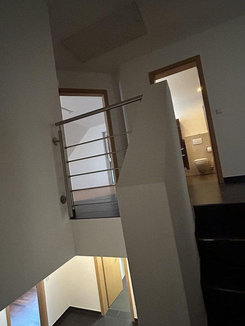 Predaj bytu 5-izbový 134 m², Am Deibach, Igel, Porýnie-Falcko Predaj bytu 5-izbový 134 m², Am Deibach, Igel, Porýnie-Falcko
