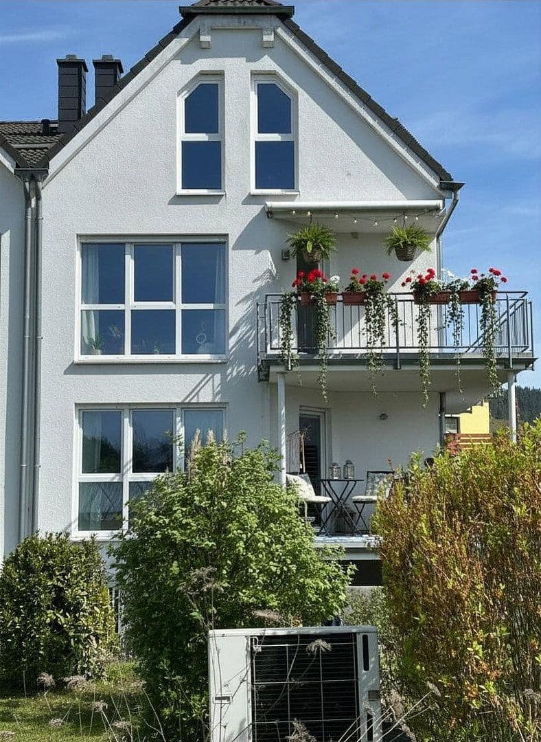 Predaj bytu 5-izbový 134 m², Am Deibach, Igel, Porýnie-Falcko Predaj bytu 5-izbový 134 m², Am Deibach, Igel, Porýnie-Falcko
