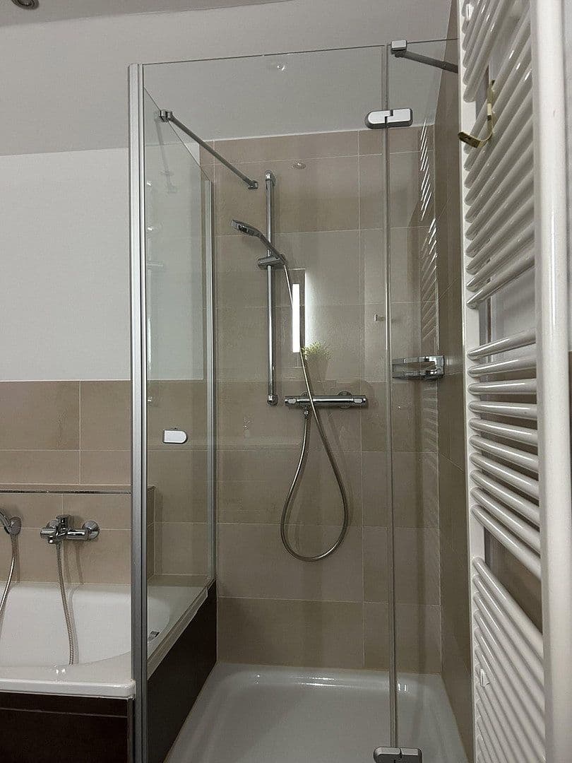 Predaj bytu 5-izbový 134 m², Am Deibach, Igel, Porýnie-Falcko Predaj bytu 5-izbový 134 m², Am Deibach, Igel, Porýnie-Falcko