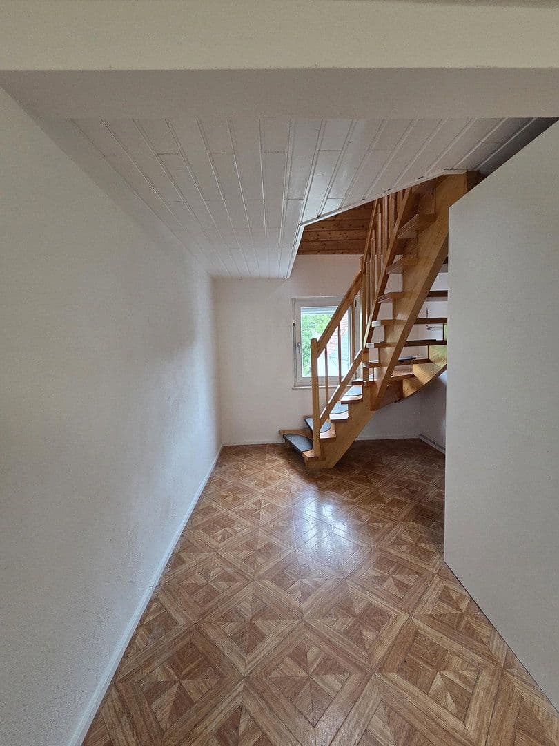 Prenájom bytu 5-izbový 125 m², Bahnhofstraße 5, Arnstein, Bavorsko Prenájom bytu 5-izbový 125 m², Bahnhofstraße 5, Arnstein, Bavorsko