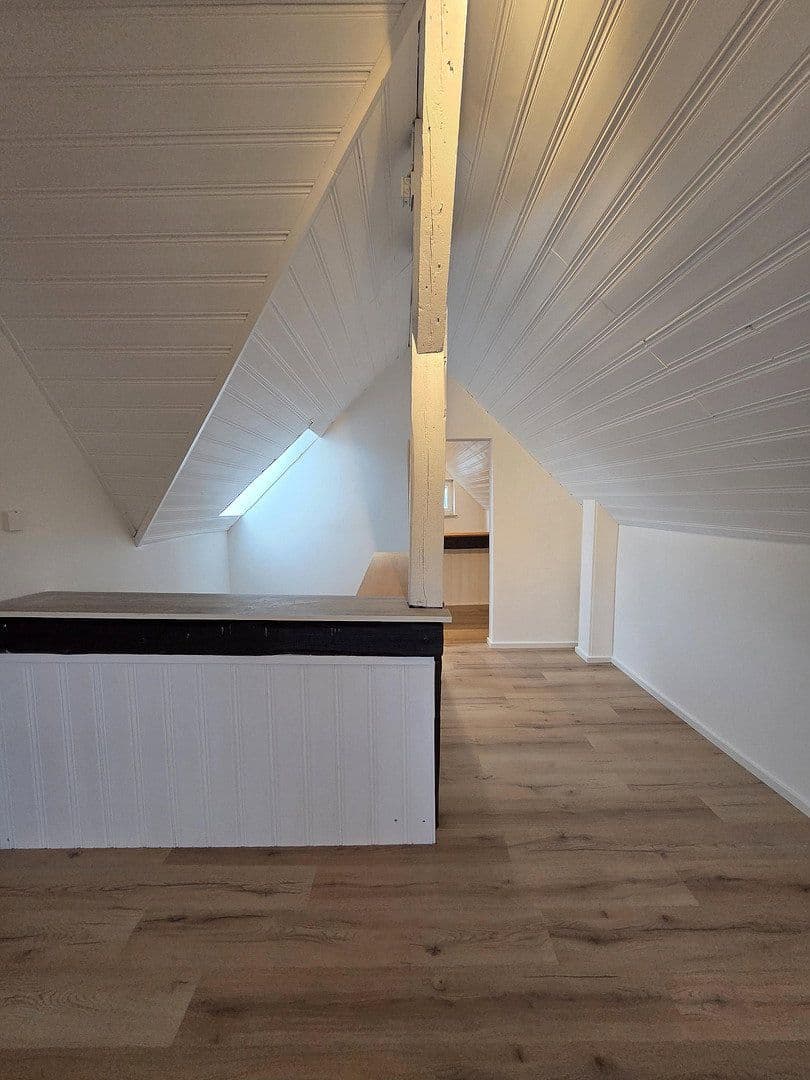 Prenájom bytu 5-izbový 125 m², Bahnhofstraße 5, Arnstein, Bavorsko Prenájom bytu 5-izbový 125 m², Bahnhofstraße 5, Arnstein, Bavorsko