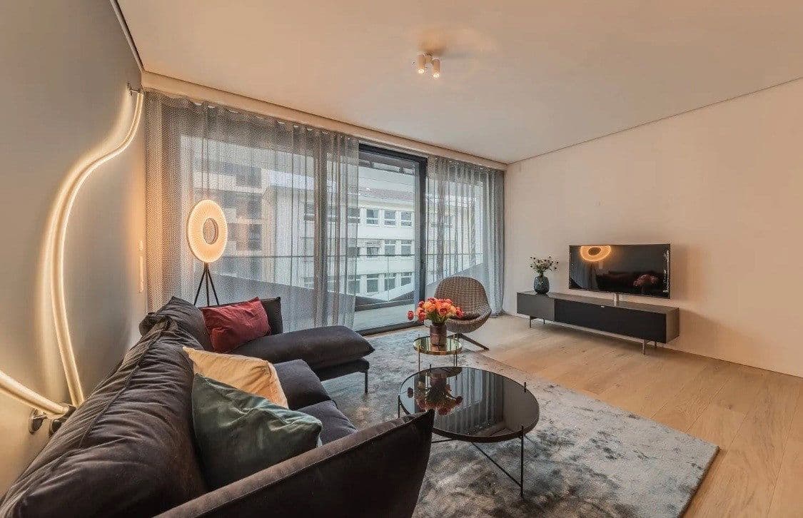 Prenájom bytu 2-izbový 65 m², Wien, Viedeň Prenájom bytu 2-izbový 65 m², Wien, Viedeň