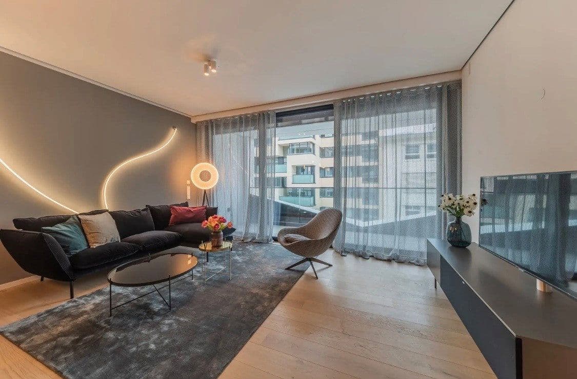 Prenájom bytu 2-izbový 65 m², Wien, Viedeň Prenájom bytu 2-izbový 65 m², Wien, Viedeň