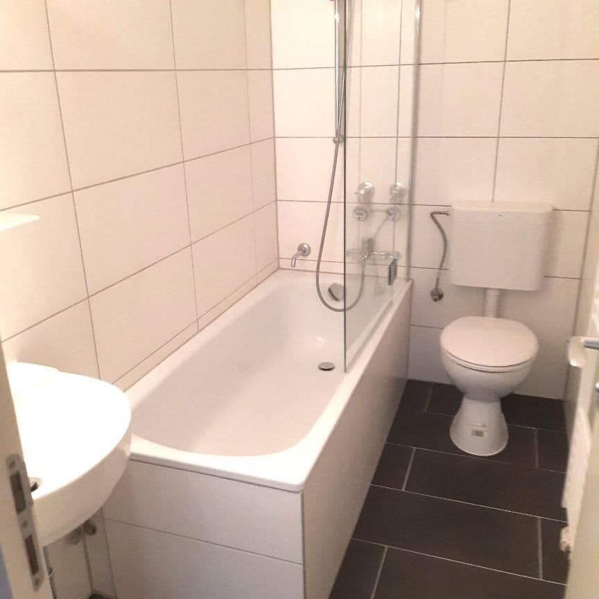 Predaj bytu 1-izbový 35 m², Drygalskiallee 118, München-Solln, Bavorsko Predaj bytu 1-izbový 35 m², Drygalskiallee 118, München-Solln, Bavorsko