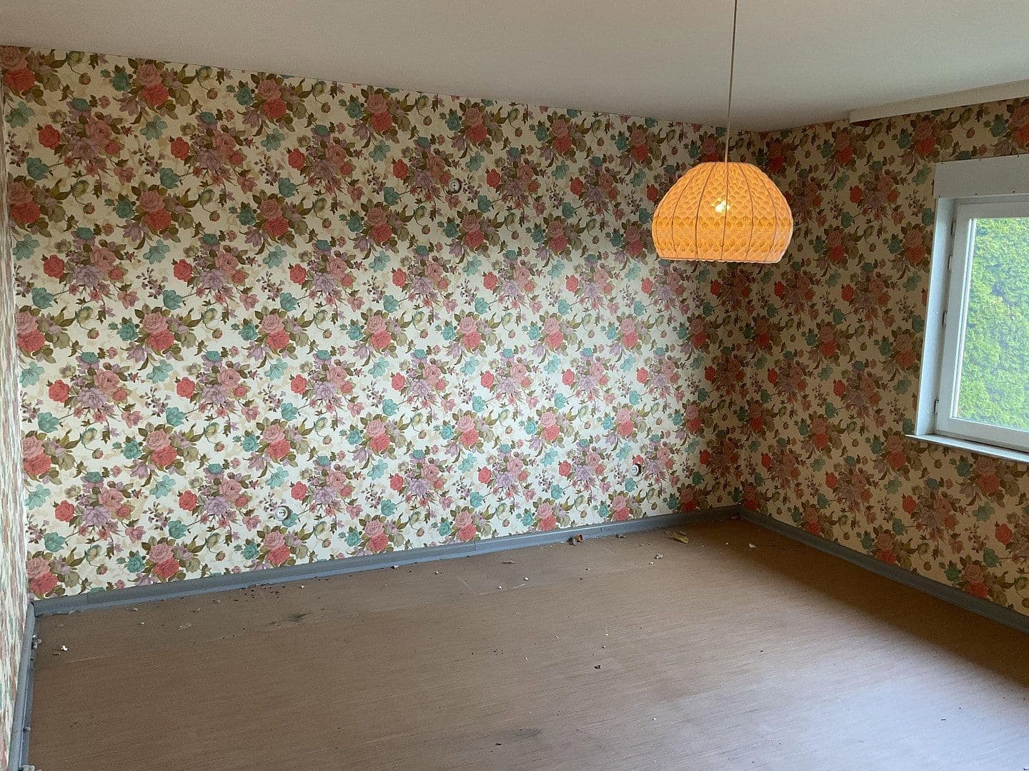Prenájom domu 180 m², pozemek 592 m², Hirschberger Str. 6, Wolfsburg, Dolné Sasko Prenájom domu 180 m², pozemek 592 m², Hirschberger Str. 6, Wolfsburg, Dolné Sasko