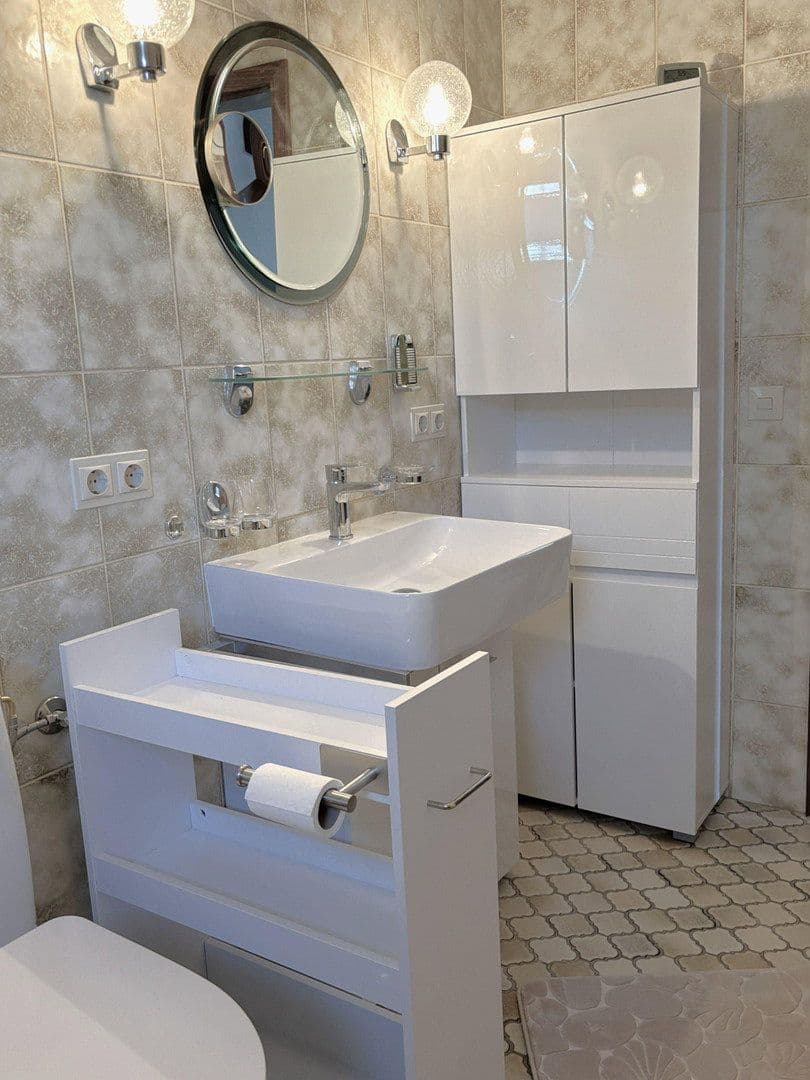 Prenájom bytu 2-izbový 75 m², Salem, Bádensko-Wurttembersko Prenájom bytu 2-izbový 75 m², Salem, Bádensko-Wurttembersko