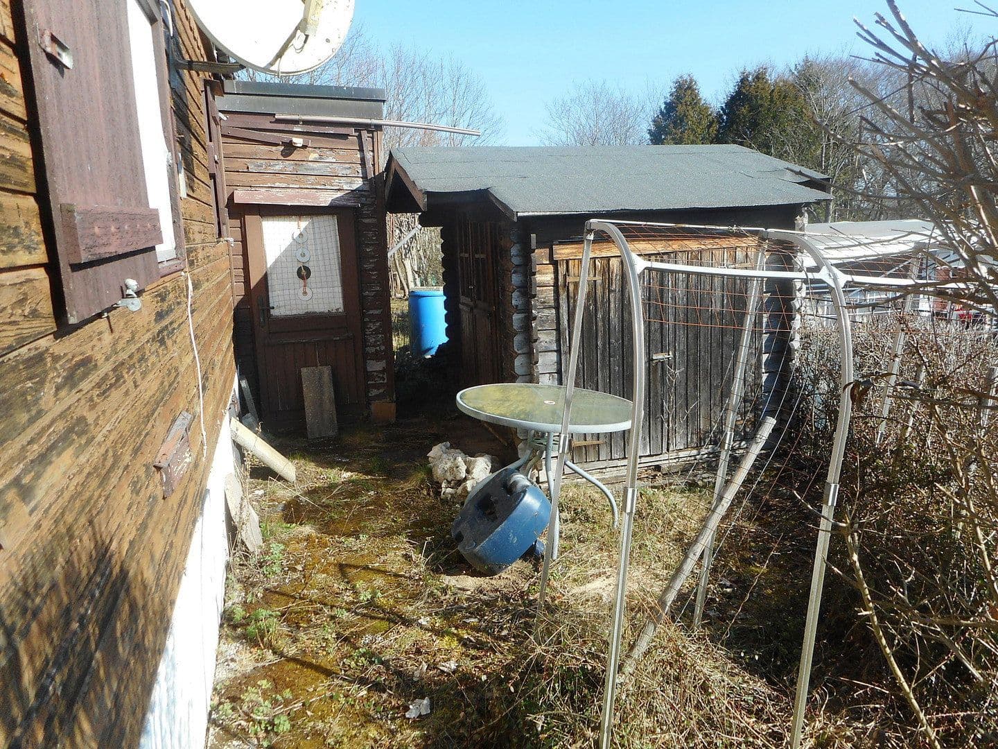 Predaj domu 70 m², pozemek 220 m², Sonnenbühl, Bádensko-Wurttembersko Predaj domu 70 m², pozemek 220 m², Sonnenbühl, Bádensko-Wurttembersko