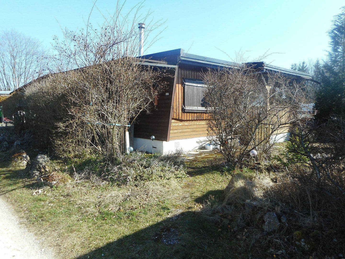 Predaj domu 70 m², pozemek 220 m², Sonnenbühl, Bádensko-Wurttembersko Predaj domu 70 m², pozemek 220 m², Sonnenbühl, Bádensko-Wurttembersko