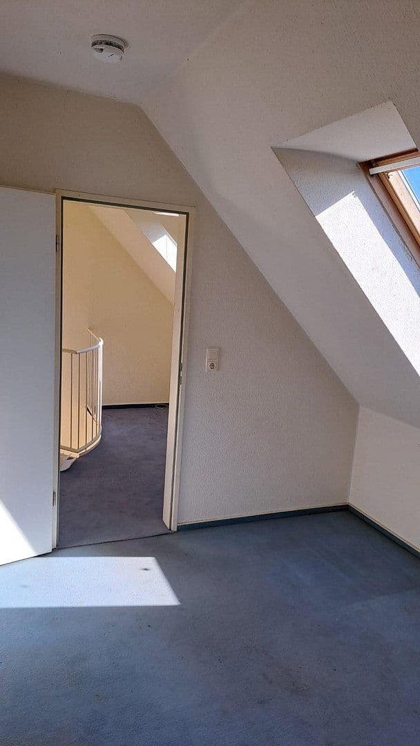 Predaj bytu 3-izbový 90 m², Ricarda-Huch-Straße 31, Bremen, Brémy Predaj bytu 3-izbový 90 m², Ricarda-Huch-Straße 31, Bremen, Brémy