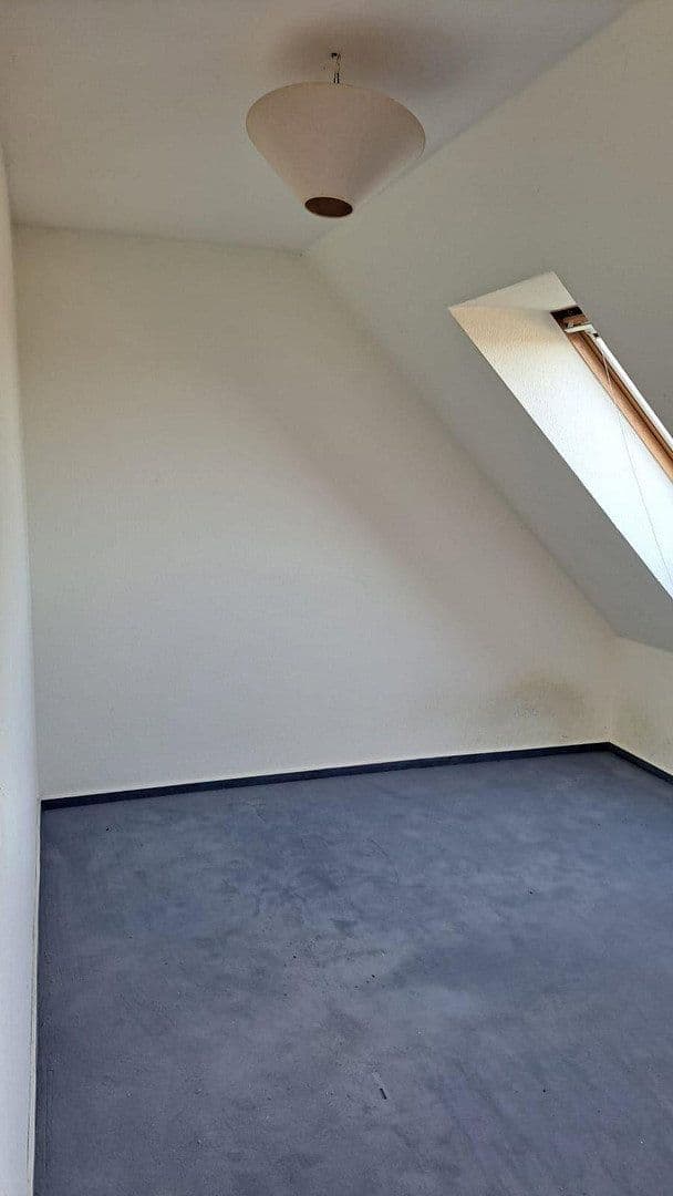 Predaj bytu 3-izbový 90 m², Ricarda-Huch-Straße 31, Bremen, Brémy Predaj bytu 3-izbový 90 m², Ricarda-Huch-Straße 31, Bremen, Brémy