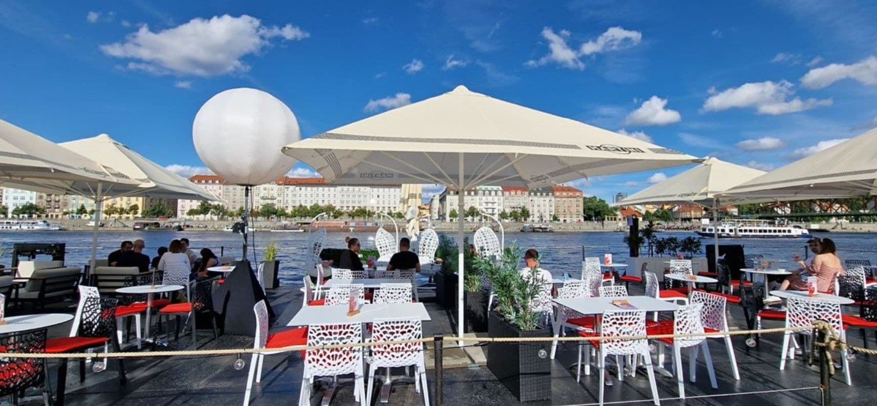 Predaj bytu 3-izbový 58 m², U Libeňského pivovaru, Praha, Praha Predaj bytu 3-izbový 58 m², U Libeňského pivovaru, Praha, Praha