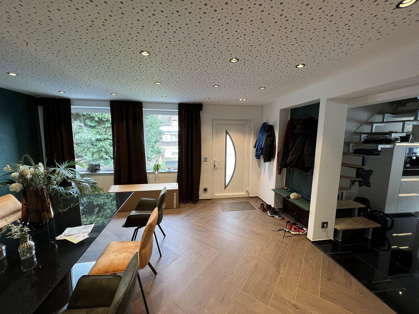 Predaj domu 120 m², pozemek 120 m², Breslauer Straße 2, Merchweiler, Sársko Predaj domu 120 m², pozemek 120 m², Breslauer Straße 2, Merchweiler, Sársko