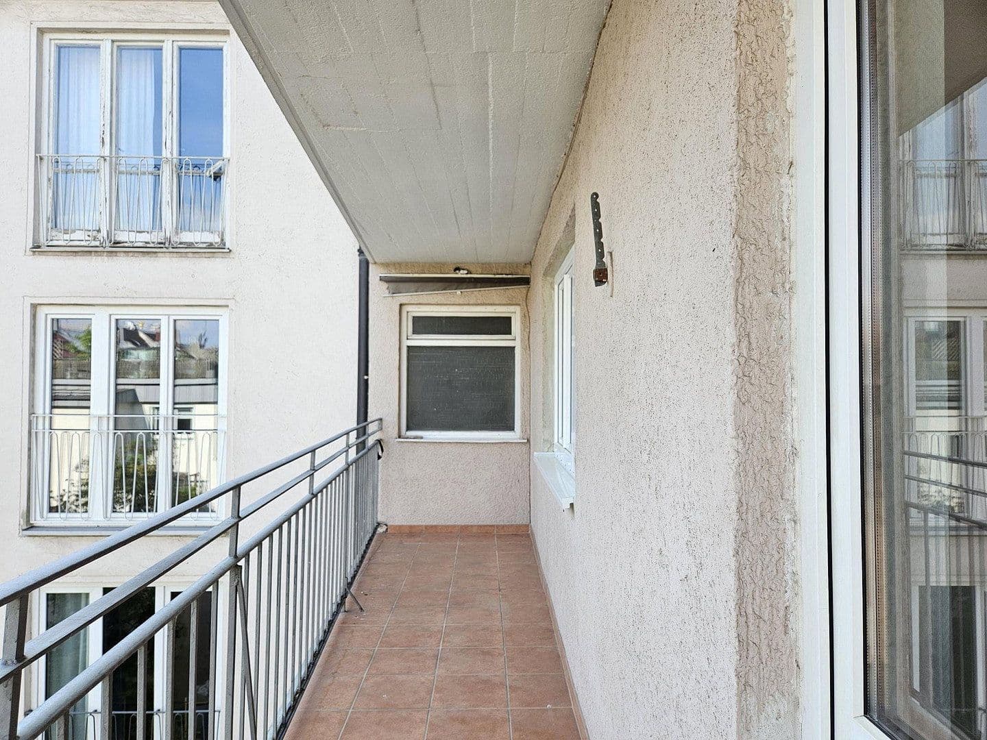 Prenájom bytu 2-izbový 73 m², Paul-Heyse-Str.19, München, Bavorsko Prenájom bytu 2-izbový 73 m², Paul-Heyse-Str.19, München, Bavorsko