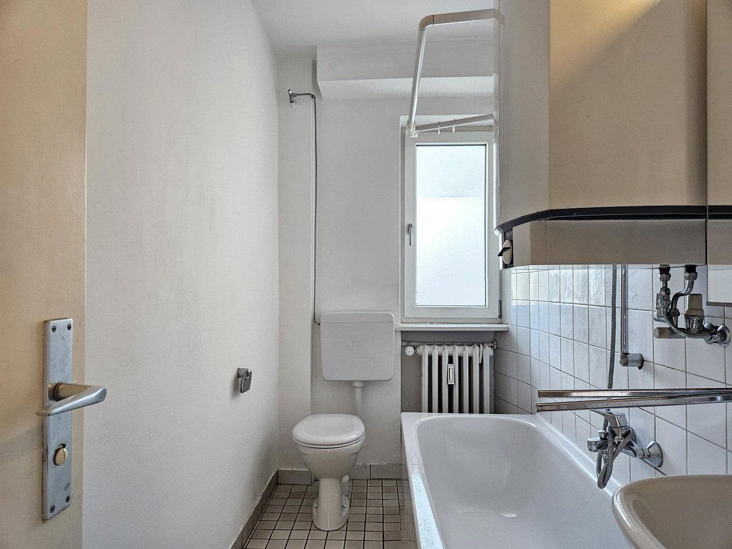 Prenájom bytu 2-izbový 73 m², Paul-Heyse-Str.19, München, Bavorsko Prenájom bytu 2-izbový 73 m², Paul-Heyse-Str.19, München, Bavorsko