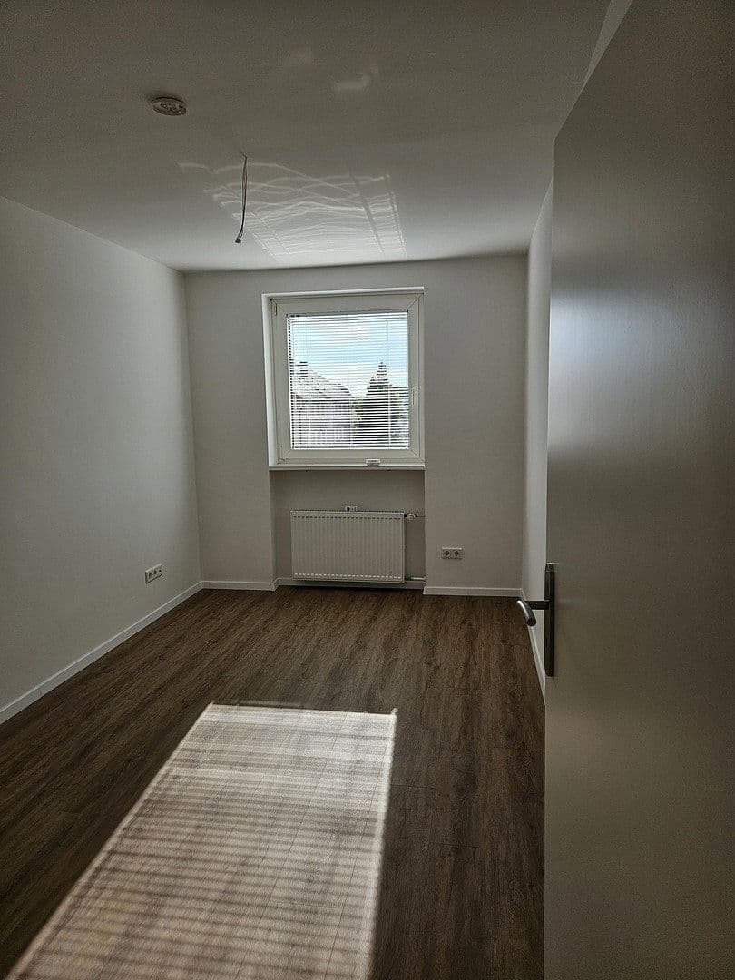 Prenájom bytu 3-izbový 78 m², Feucht, Bavorsko Prenájom bytu 3-izbový 78 m², Feucht, Bavorsko