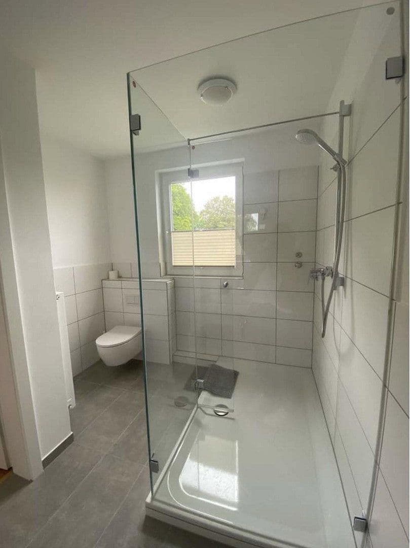 Prenájom bytu 2-izbový 108 m², Bielefeld, Severné Porýnie - Westfálsko Prenájom bytu 2-izbový 108 m², Bielefeld, Severné Porýnie - Westfálsko