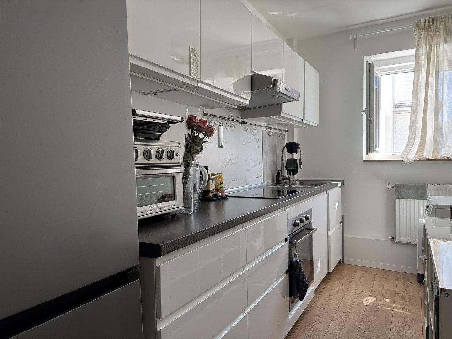 Prenájom bytu 3-izbový 90 m², Bilker Allee 53, Düsseldorf, Severné Porýnie - Westfálsko Prenájom bytu 3-izbový 90 m², Bilker Allee 53, Düsseldorf, Severné Porýnie - Westfálsko