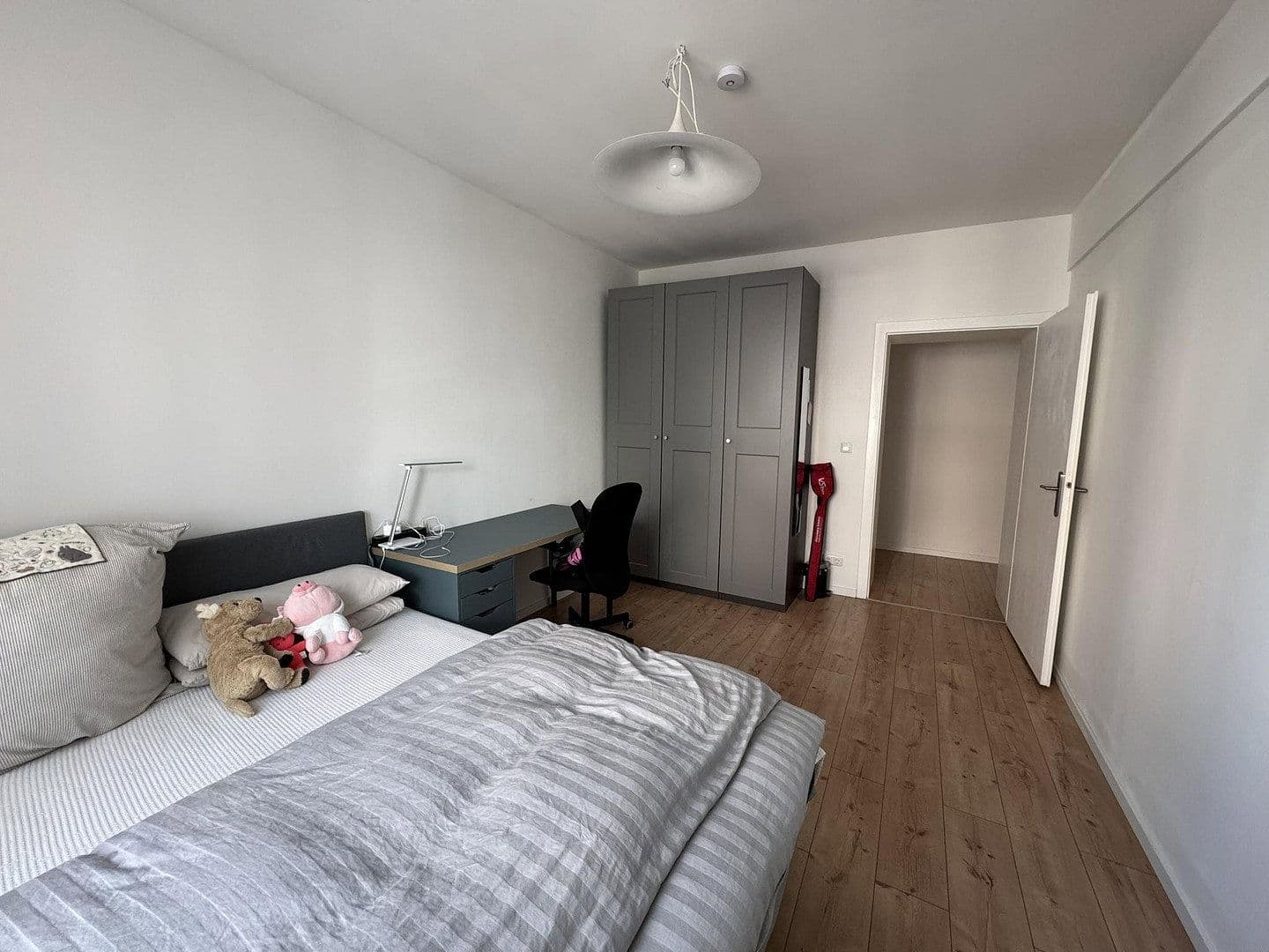 Prenájom bytu 3-izbový 90 m², Bilker Allee 53, Düsseldorf, Severné Porýnie - Westfálsko Prenájom bytu 3-izbový 90 m², Bilker Allee 53, Düsseldorf, Severné Porýnie - Westfálsko