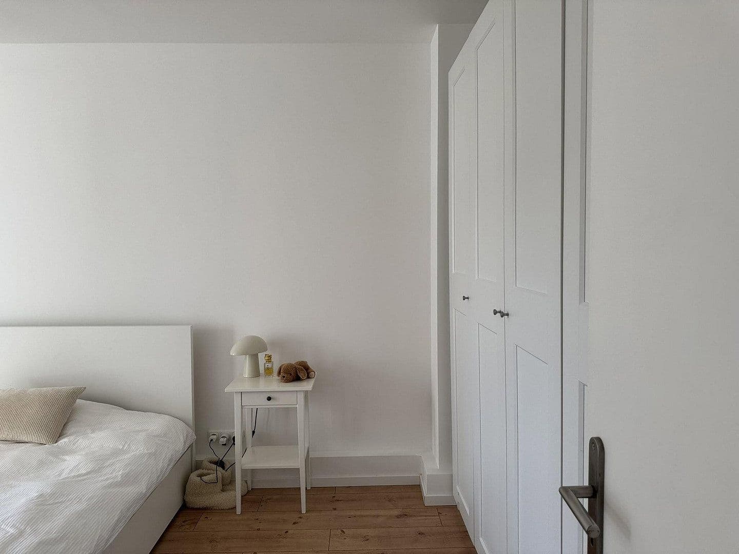Prenájom bytu 3-izbový 90 m², Bilker Allee 53, Düsseldorf, Severné Porýnie - Westfálsko Prenájom bytu 3-izbový 90 m², Bilker Allee 53, Düsseldorf, Severné Porýnie - Westfálsko