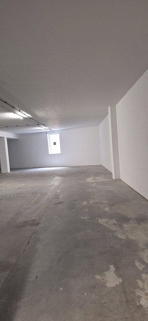 Prenájom nebytového priestoru 200 m², Weißenseer Weg 73, Berlin, Berlín Prenájom nebytového priestoru 200 m², Weißenseer Weg 73, Berlin, Berlín