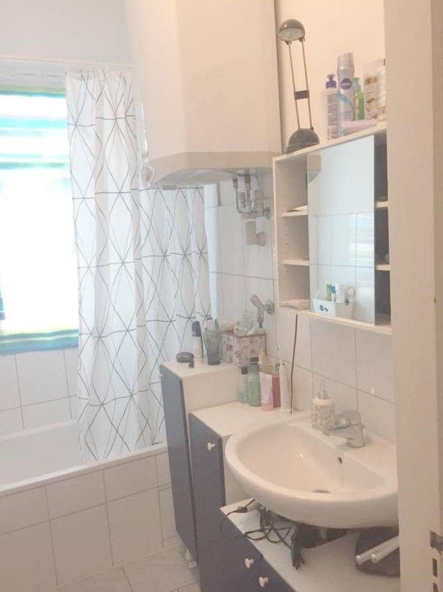 Prenájom bytu 2-izbový 56 m², Heidelberg, Bádensko-Wurttembersko Prenájom bytu 2-izbový 56 m², Heidelberg, Bádensko-Wurttembersko