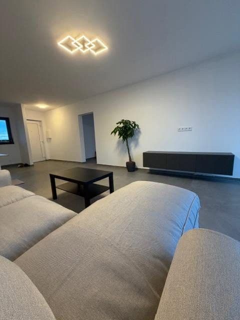 Predaj bytu 2-izbový 65 m², Erich-Ollenhauer-Str. 32e, Wiesbaden, Hesensko Predaj bytu 2-izbový 65 m², Erich-Ollenhauer-Str. 32e, Wiesbaden, Hesensko