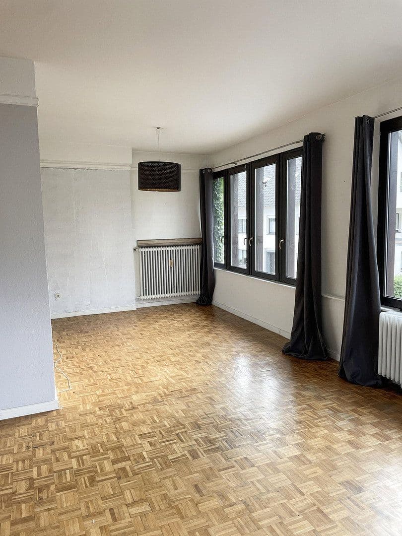 Predaj domu 497 m², pozemek 655 m², Simmerath, Severné Porýnie - Westfálsko Predaj domu 497 m², pozemek 655 m², Simmerath, Severné Porýnie - Westfálsko