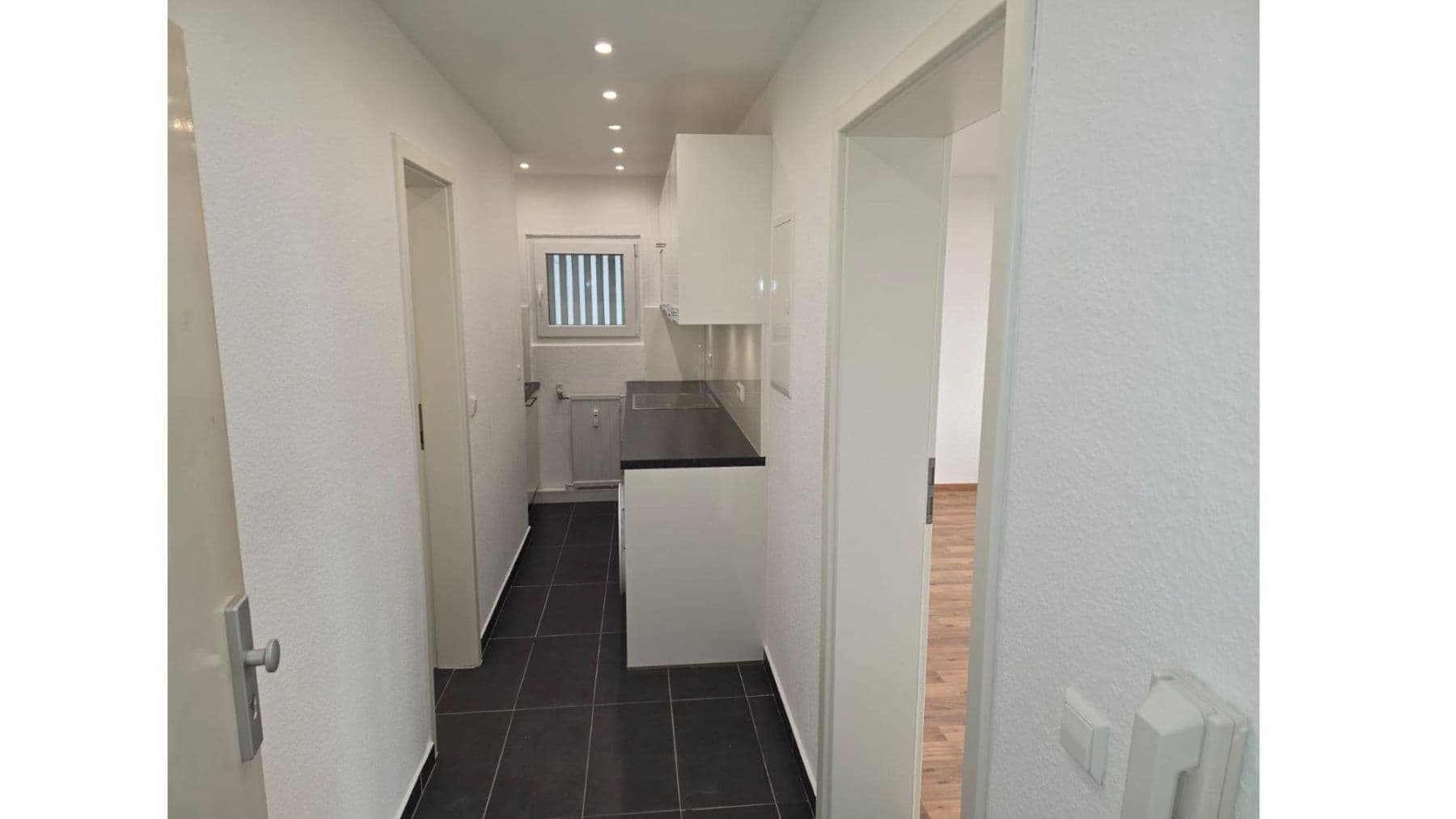 Predaj bytu 1-izbový 28 m², Karlsruhe, Bádensko-Wurttembersko Predaj bytu 1-izbový 28 m², Karlsruhe, Bádensko-Wurttembersko