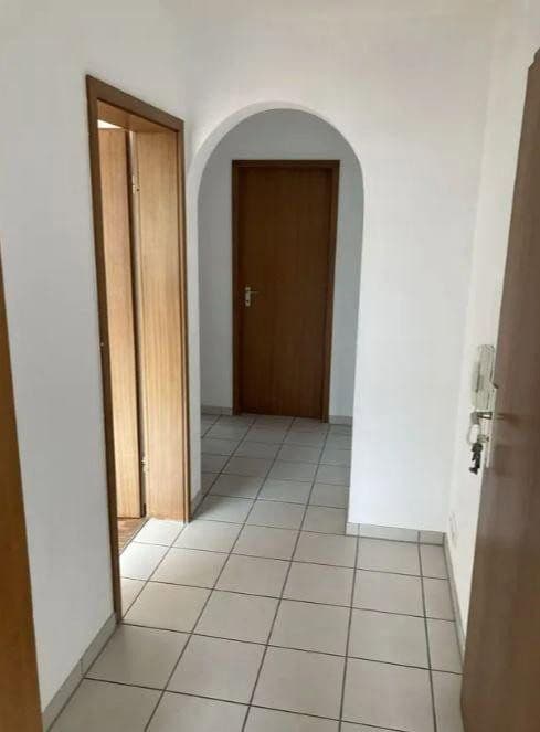 Prenájom bytu 2-izbový 55 m², Landstuhler Straße 2, Stuttgart-Weilimdorf, Bádensko-Wurttembersko Prenájom bytu 2-izbový 55 m², Landstuhler Straße 2, Stuttgart-Weilimdorf, Bádensko-Wurttembersko