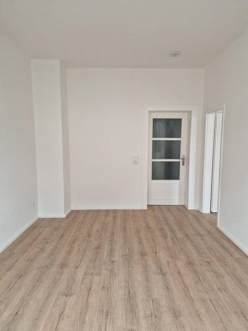 Prenájom bytu 2-izbový 47 m², Sommerlindenstraße 7, Leipzig, Sasko Prenájom bytu 2-izbový 47 m², Sommerlindenstraße 7, Leipzig, Sasko