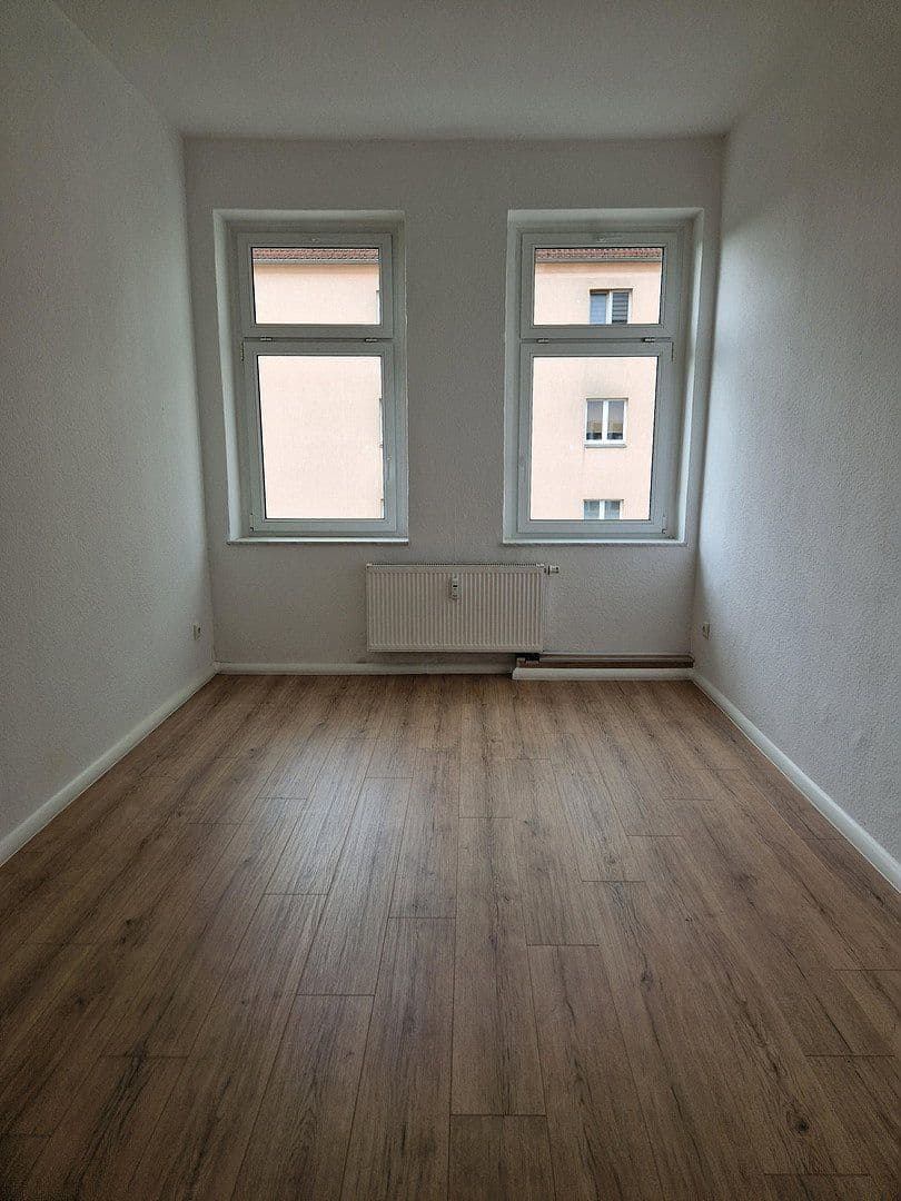 Prenájom bytu 2-izbový 47 m², Sommerlindenstraße 7, Leipzig, Sasko Prenájom bytu 2-izbový 47 m², Sommerlindenstraße 7, Leipzig, Sasko