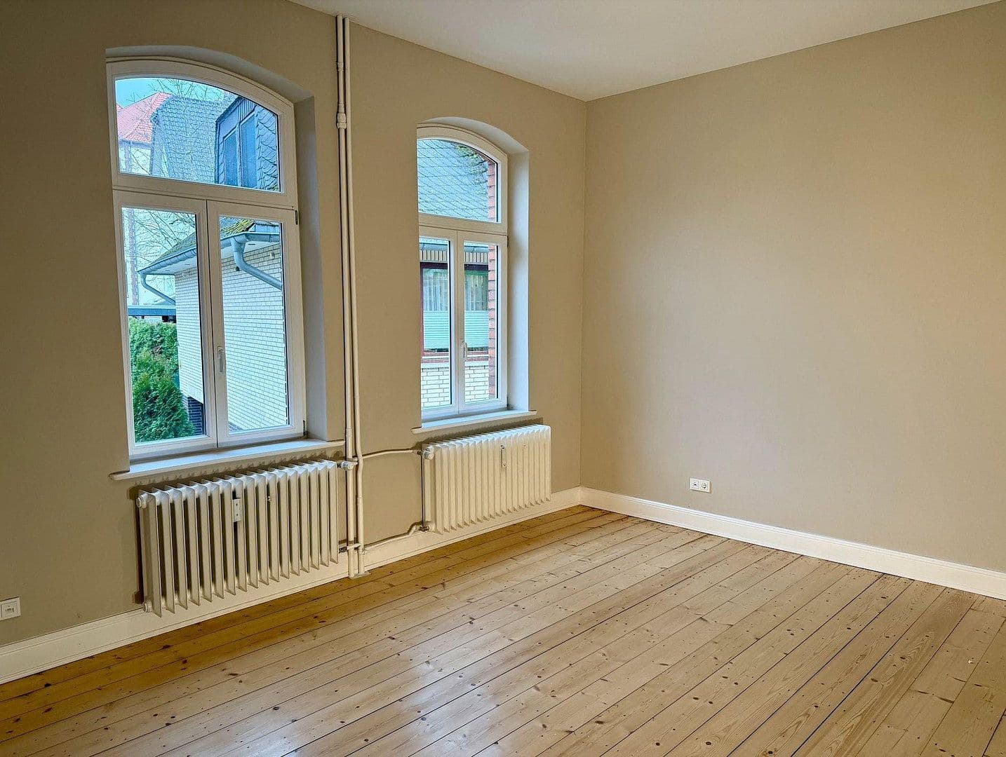 Prenájom bytu 3-izbový 142 m², Sohnreystraße 17, Northeim, Dolné Sasko Prenájom bytu 3-izbový 142 m², Sohnreystraße 17, Northeim, Dolné Sasko