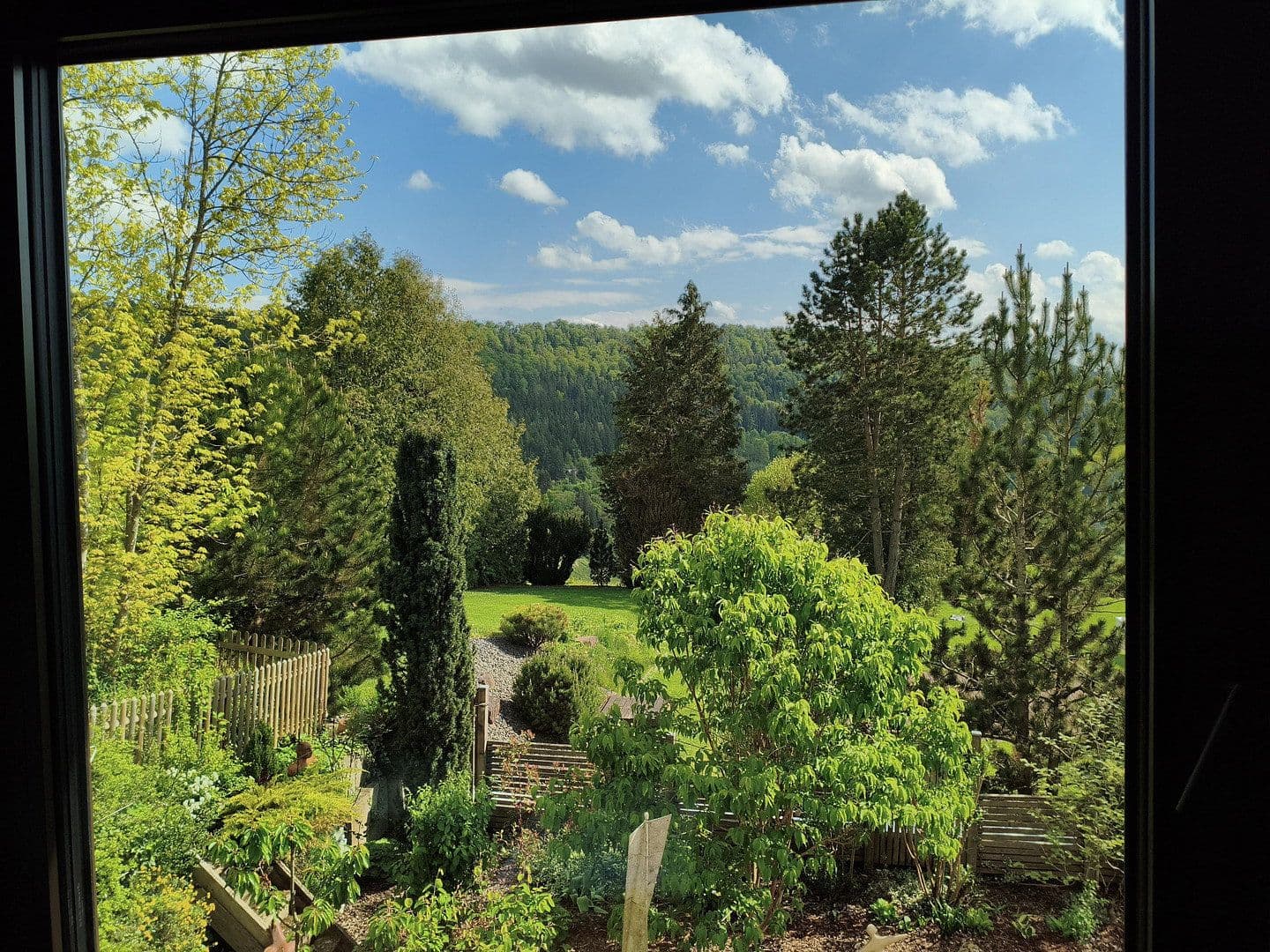 Predaj domu 180 m², pozemek 1.000 m², Wächtersbergstr. 46, Wildberg, Bádensko-Wurttembersko Predaj domu 180 m², pozemek 1.000 m², Wächtersbergstr. 46, Wildberg, Bádensko-Wurttembersko