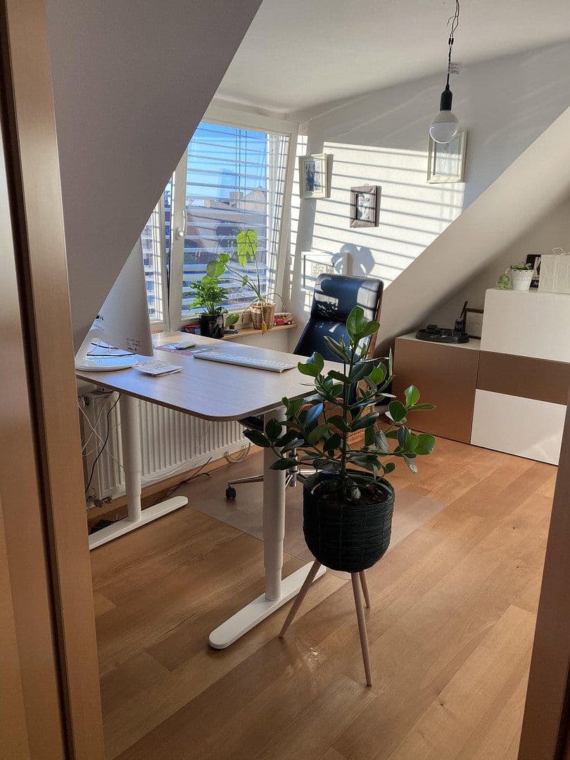 Prenájom bytu 3-izbový 65 m², Nürnberg, Bavorsko Prenájom bytu 3-izbový 65 m², Nürnberg, Bavorsko