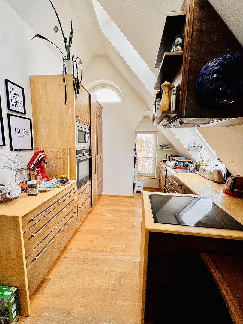 Prenájom bytu 3-izbový 65 m², Nürnberg, Bavorsko Prenájom bytu 3-izbový 65 m², Nürnberg, Bavorsko