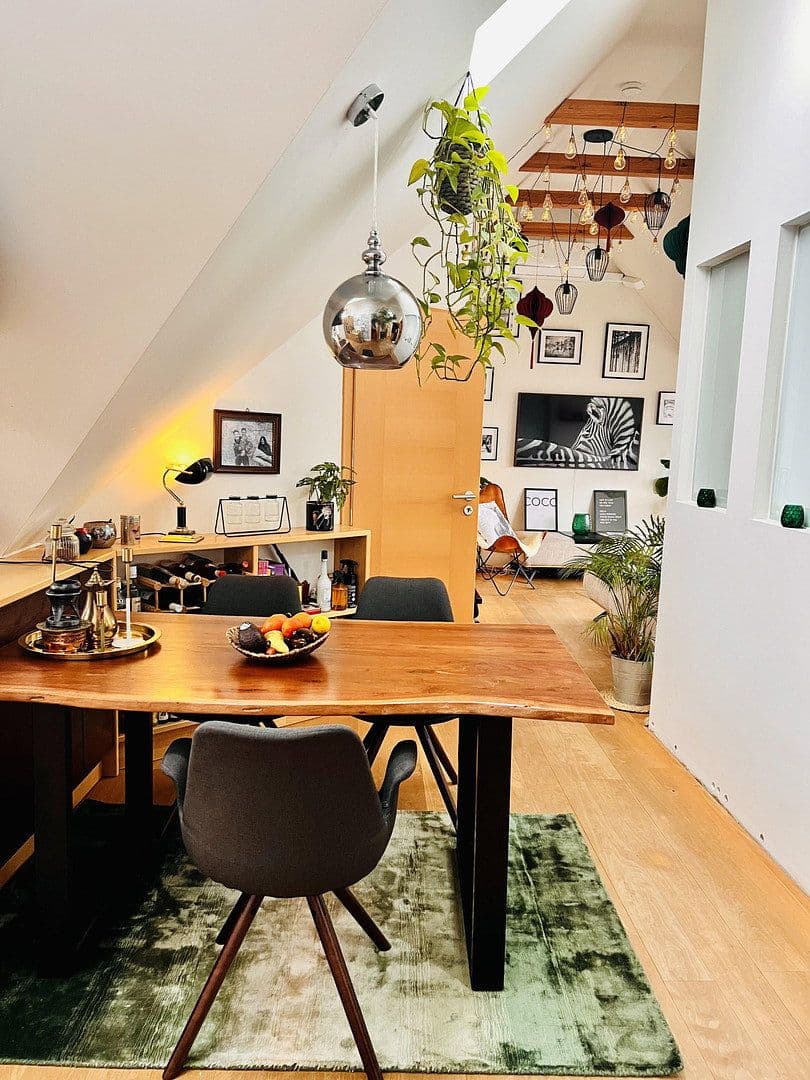 Prenájom bytu 3-izbový 65 m², Nürnberg, Bavorsko Prenájom bytu 3-izbový 65 m², Nürnberg, Bavorsko