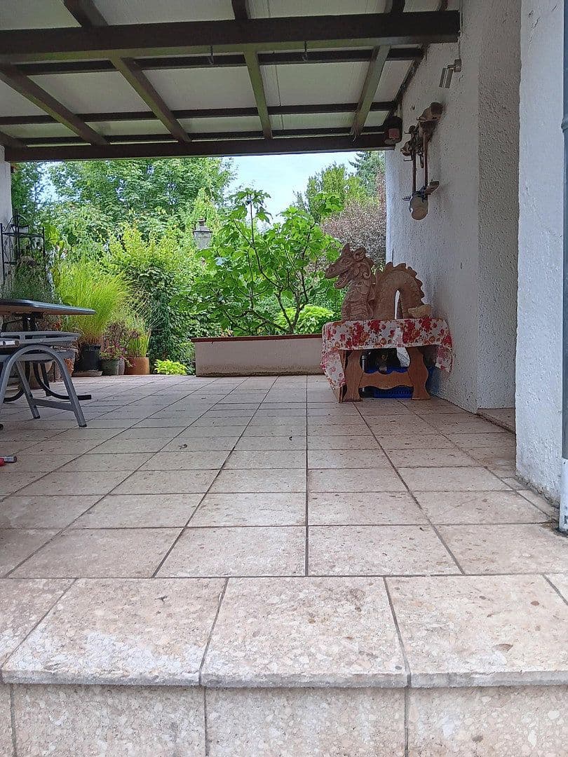 Predaj domu 150 m², pozemek 580 m², Worms, Porýnie-Falcko Predaj domu 150 m², pozemek 580 m², Worms, Porýnie-Falcko