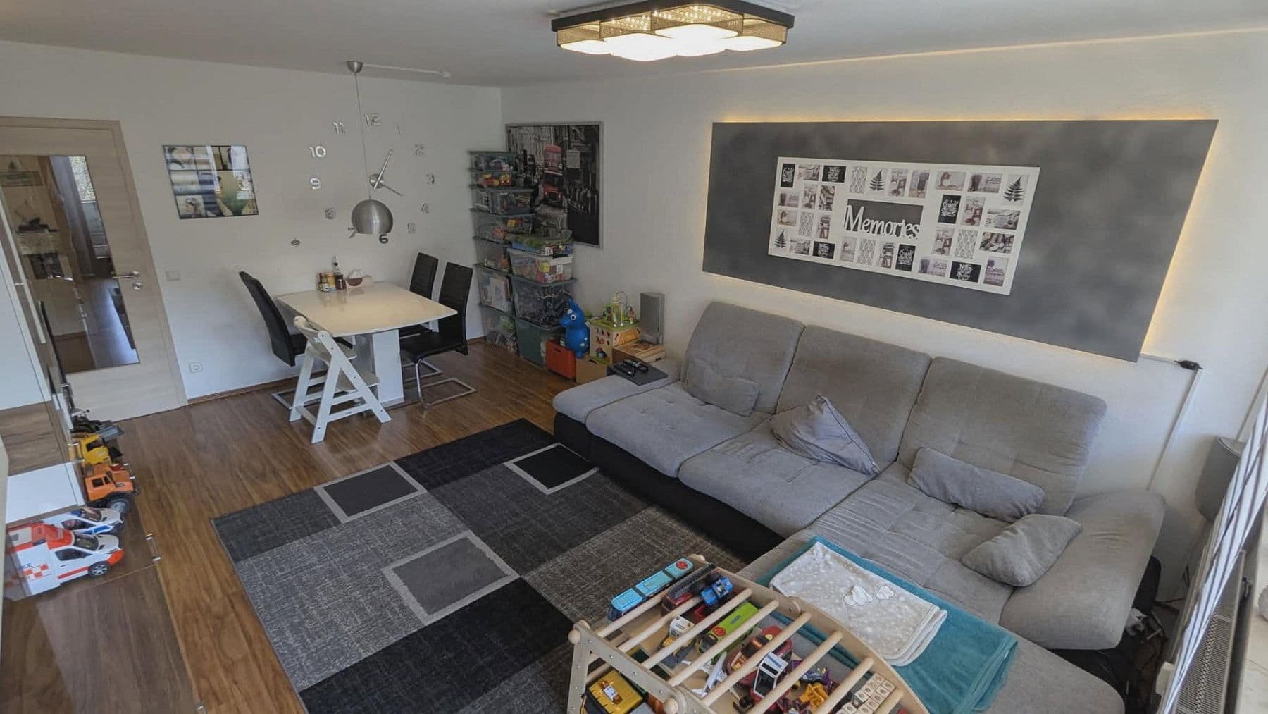 Predaj bytu 3-izbový 74 m², Am Färberhof, 3, Erlangen, Bavorsko Predaj bytu 3-izbový 74 m², Am Färberhof, 3, Erlangen, Bavorsko
