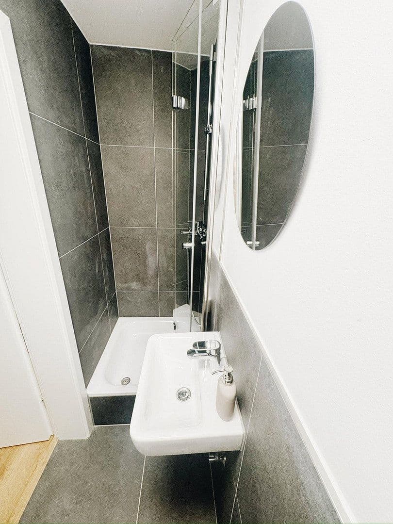 Prenájom bytu 21 m², Mainaustraße 38, München, Bavorsko Prenájom bytu 21 m², Mainaustraße 38, München, Bavorsko