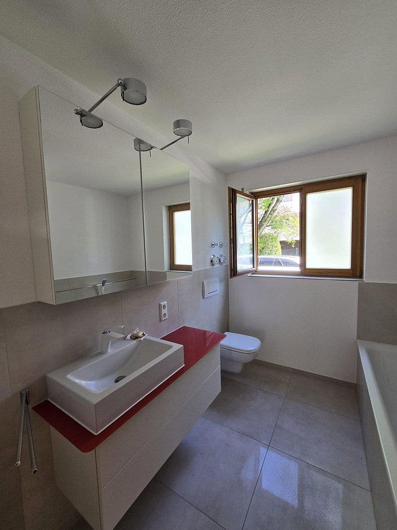 Predaj bytu 4-izbový 110 m², Wallmerstr. 135, Stuttgart, Bádensko-Wurttembersko Predaj bytu 4-izbový 110 m², Wallmerstr. 135, Stuttgart, Bádensko-Wurttembersko